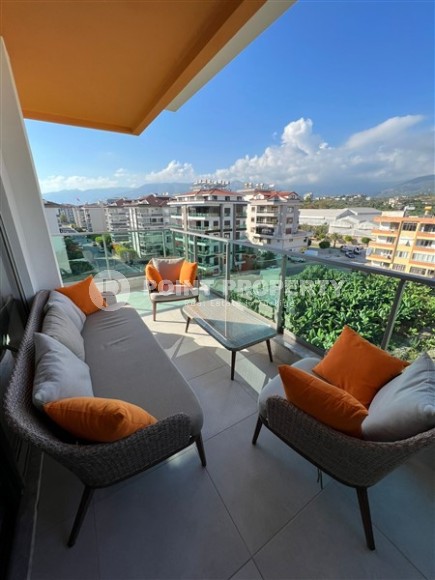 Роскошный дуплекс 210 м², с видом на море на первой береговой линии в Кестеле-id-8489-фото-19