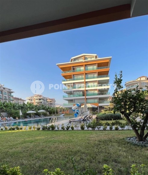 Роскошный дуплекс 210 м², с видом на море на первой береговой линии в Кестеле-id-8489-фото-25