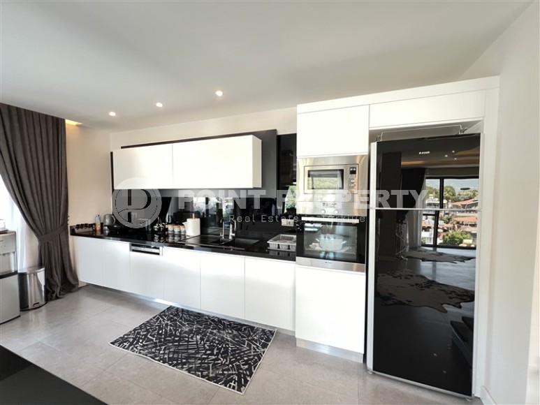 Роскошная дуплексная квартира 270 м² на первой береговой линии в Каргыджаке-id-8492-фото-6