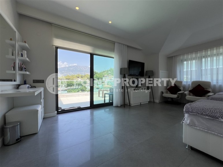 Роскошная дуплексная квартира 270 м² на первой береговой линии в Каргыджаке-id-8492-фото-17