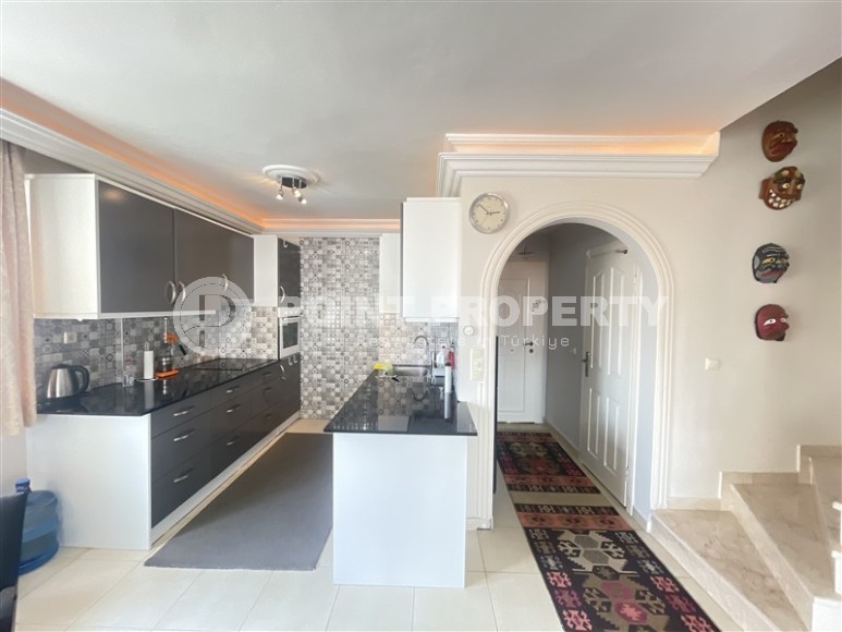 Сдвоенный дуплекс в комплексе с большой территорией в районе Джикджилли-id-8493-photo-6