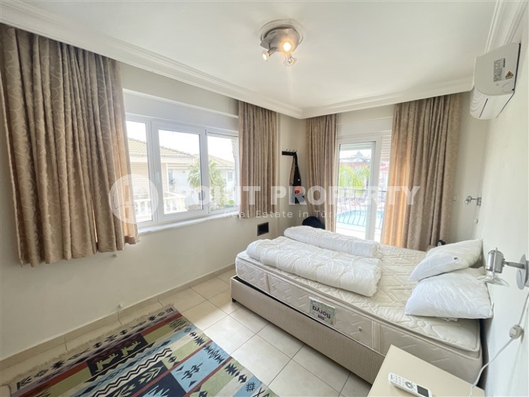 Сдвоенный дуплекс в комплексе с большой территорией в районе Джикджилли-id-8493-photo-13