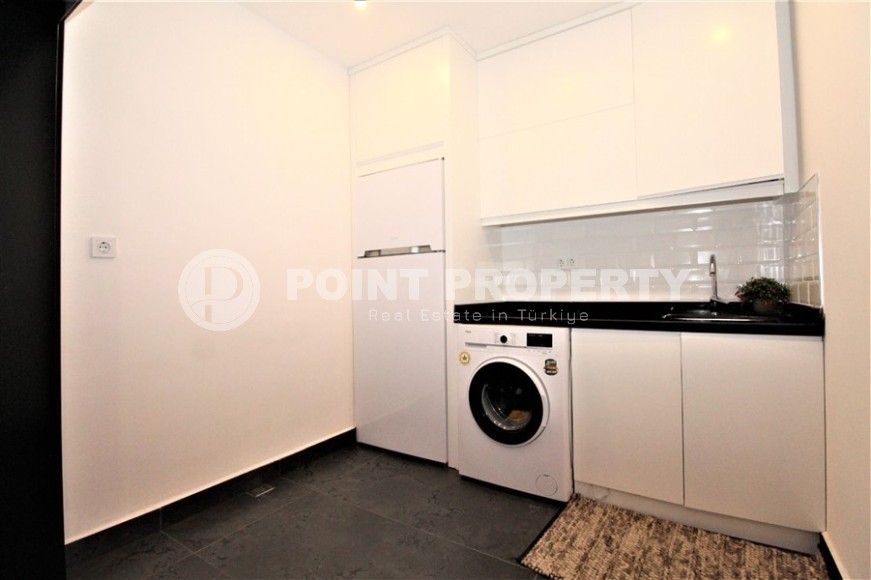 Потрясающий дуплекс 300 м², на первой береговой линии в Кестеле-id-8501-фото-17