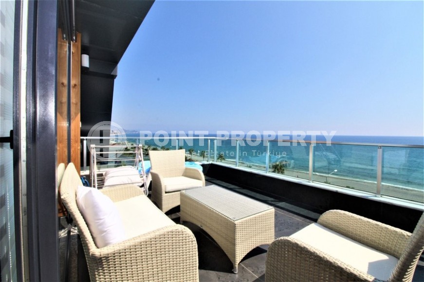 Потрясающий дуплекс 300 м², на первой береговой линии в Кестеле-id-8501-фото-18