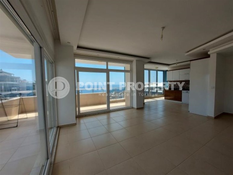 Пентхаус с невероятным видом на море в районе Махмутлар-id-8502-фото-2