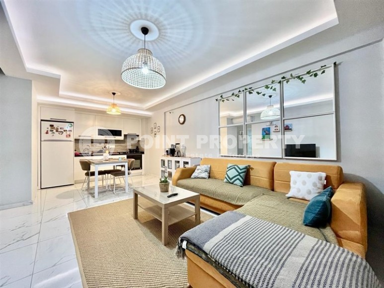 Просторная  квартира 1+1 в комплексе с бассейном 80кв.м.-id-8506-фото-2