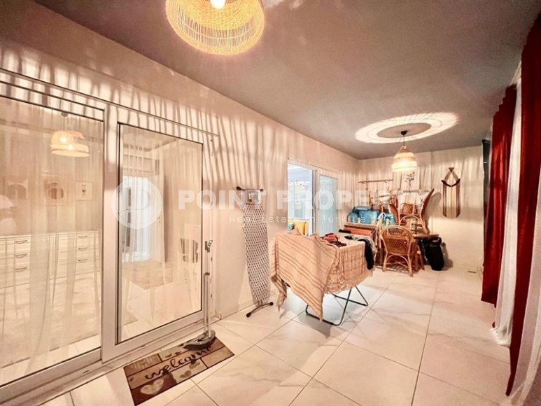 Просторная  квартира 1+1 в комплексе с бассейном 80кв.м.-id-8506-фото-7