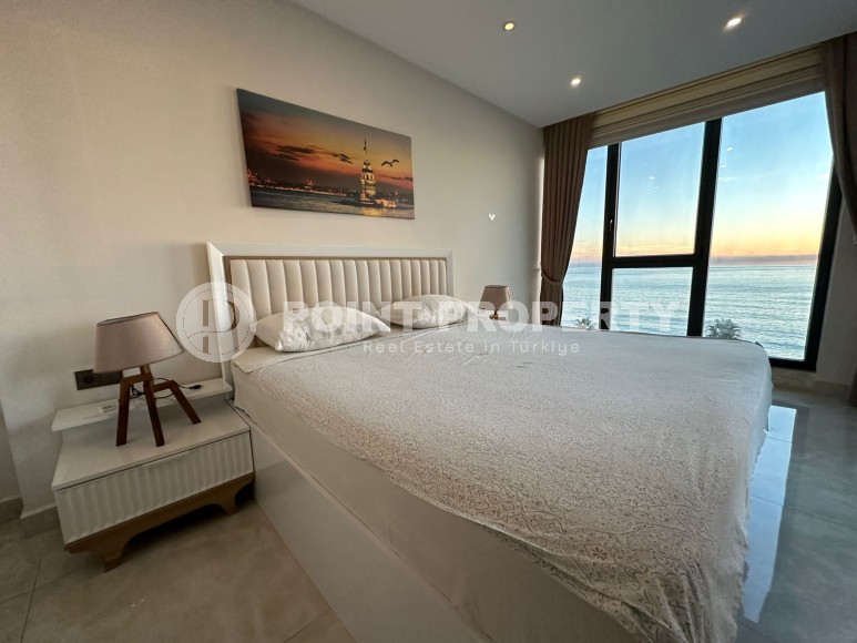 Видовая квартира 60 м² на первой береговой линии в Махмутларе-id-8519-фото-9