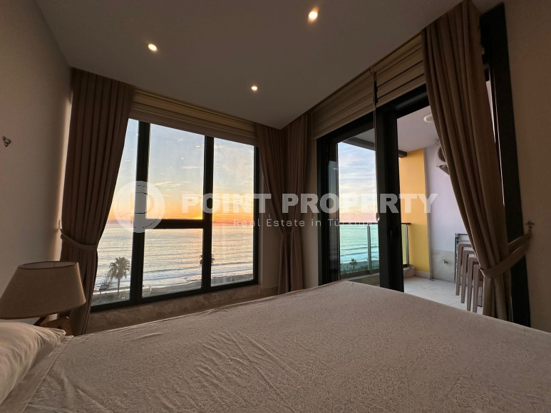 Видовая квартира 60 м² на первой береговой линии в Махмутларе-id-8519-фото-10