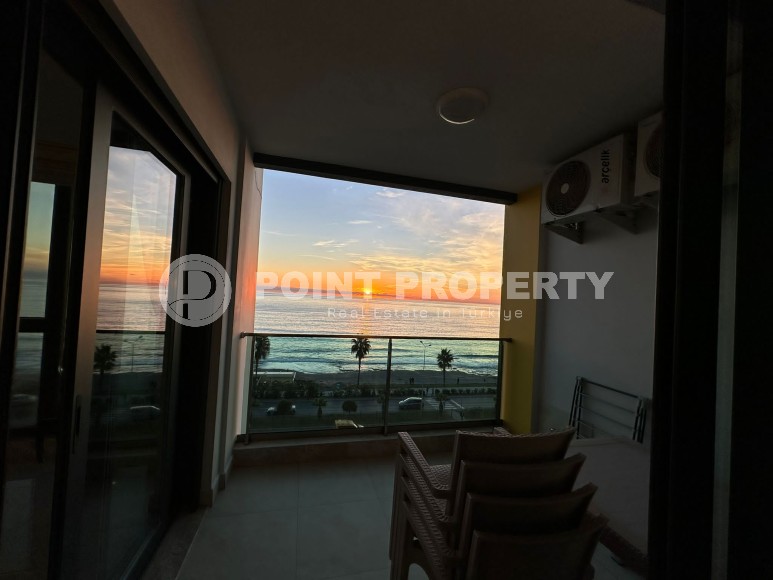 Видовая квартира 60 м² на первой береговой линии в Махмутларе-id-8519-фото-12