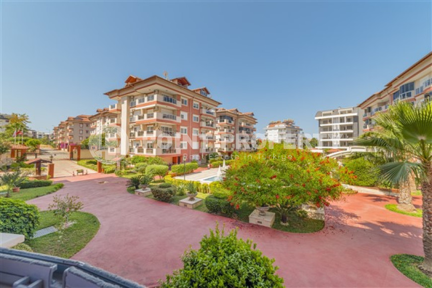 Three-room apartment, 115m², with mountain views in a residence with good infrastructure in Oba, Alanya-id-1666-photo-21