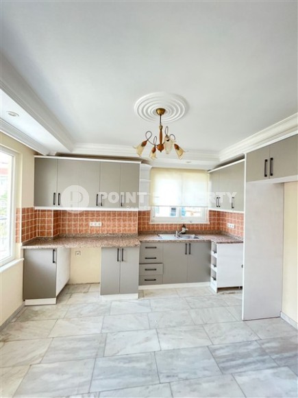 Просторная квартира 105 м² с ВНЖ в Нижней Обе-id-8548-фото-2