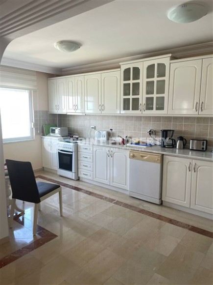 Просторная квартира 174 м² с видом на море в Махмутларе-id-8554-photo-3