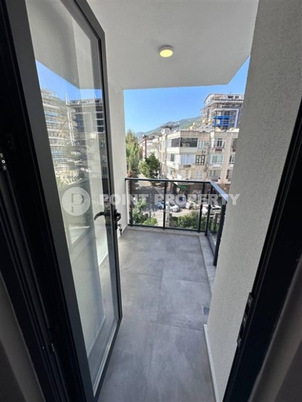 Доступная по цене квартира 60 м² в центре Аланьи-id-8568-фото-9