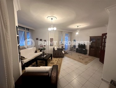 Меблированная квартира 150 м² в центре Аланьи с отдельной кухней,  ВНЖ-id-8570-фото-2