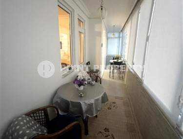 Меблированная квартира 150 м² в центре Аланьи с отдельной кухней,  ВНЖ-id-8570-фото-5