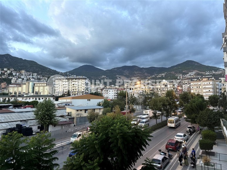 Меблированная квартира 150 м² в центре Аланьи с отдельной кухней,  ВНЖ-id-8570-фото-19