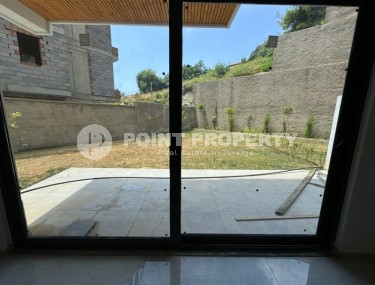 Потрясающая двухуровневая квартира 120 м² с садом в центре Аланьи-id-8573-фото-4