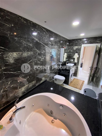 Стильный садовый дуплекс 3+1, 240м², в элитном комплексе района Каргыджак, Алания-id-1670-фото-12