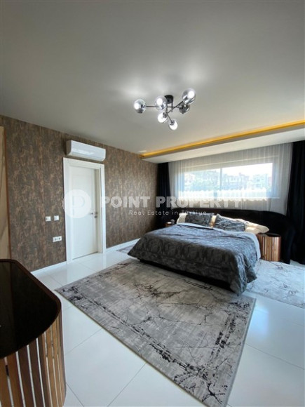 Стильный садовый дуплекс 3+1, 240м², в элитном комплексе района Каргыджак, Алания-id-1670-фото-17