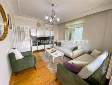 Furnished two bedroom apartment, 95m², in an urban building in the center of Alanya-id-1671-photo-1