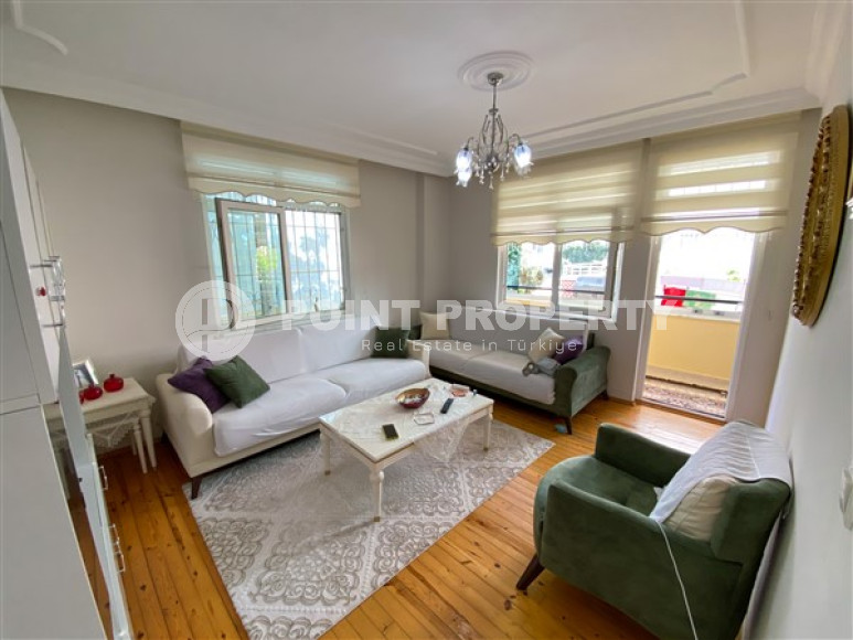 Меблированная квартира двумя спальнями, 95м², в доме городского типа в центре Алании-id-1671-фото-2