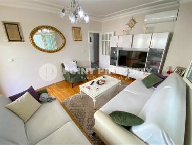 Меблированная квартира двумя спальнями, 95м², в доме городского типа в центре Алании-id-1671-фото-3