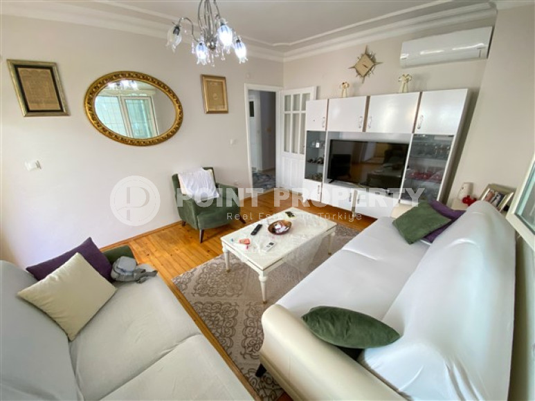 Меблированная квартира двумя спальнями, 95м², в доме городского типа в центре Алании-id-1671-фото-3