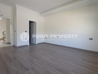 Современная триплекс-вилла 210 м² в Каргыджаке-id-8619-фото-5