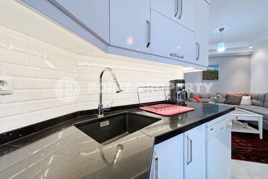 Квартира 1+1, с мебелью и бытовой техникой, в 500 метрах от моря, в центре района Тосмур-id-6687-фото-10