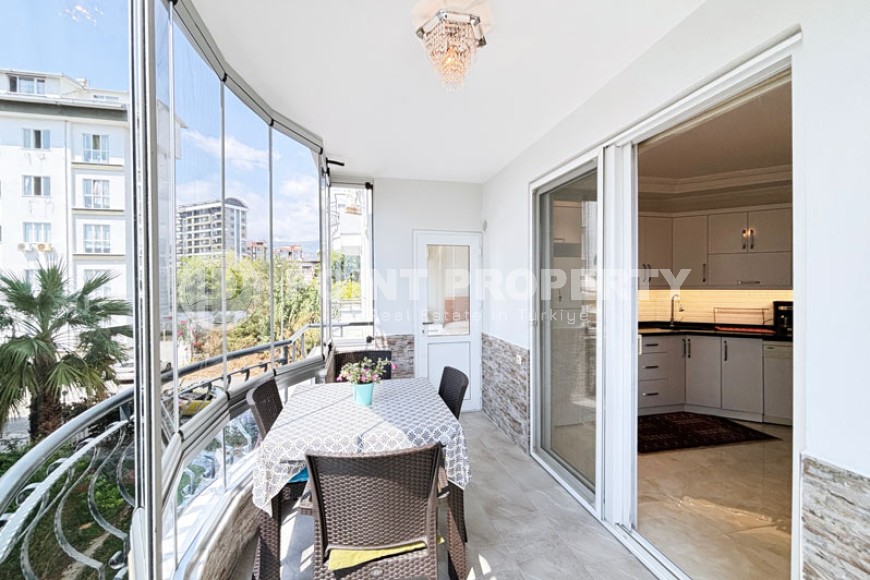 Квартира 1+1, с мебелью и бытовой техникой, в 500 метрах от моря, в центре района Тосмур-id-6687-фото-24