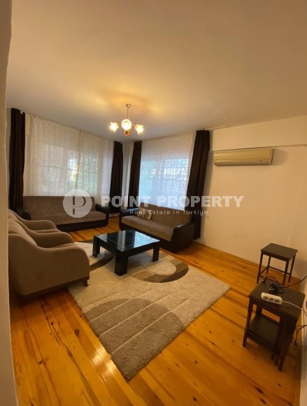 Квартира площадью 160 кв.м. с мебелью. Район открыт для ВНЖ-id-8632-photo-3