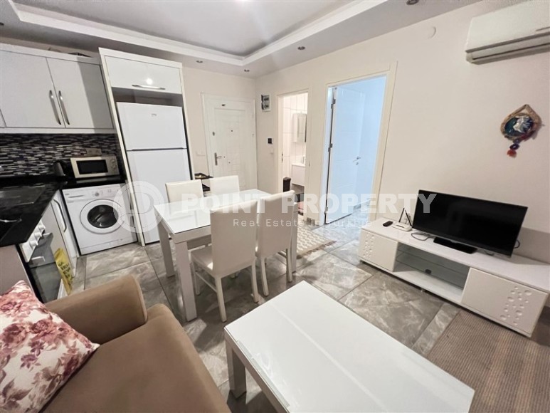 Новая меблированная квартира в Обе, в 300 метрах от моря, с ВНЖ-id-8636-фото-2