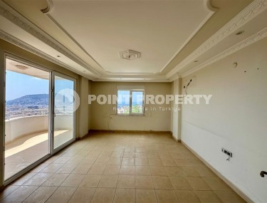 Дуплекс 110 м² в центре Аланьи с потрясающим видом на море, ВНЖ-id-8640-фото-3