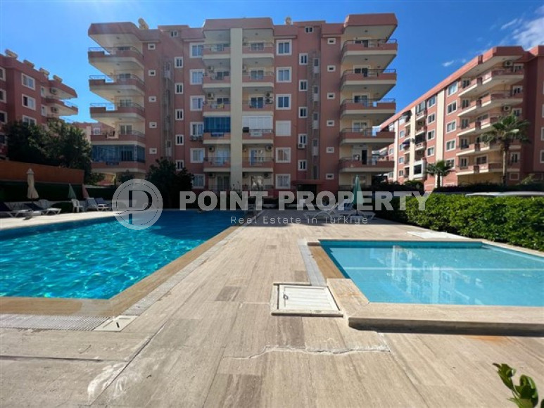 Large two bedroom apartment, 125m², in a cozy complex with a swimming pool, by the sea in Mahmutlar, Alanya-id-1675-photo-10