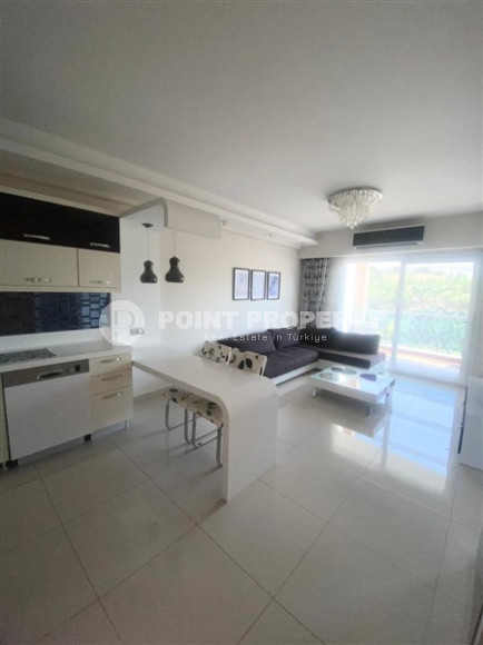 Large apartment 1+1, 65m², in an elite residence at the foot of the Taurus Mountains in Mahmutlar, Alanya-id-1678-photo-18