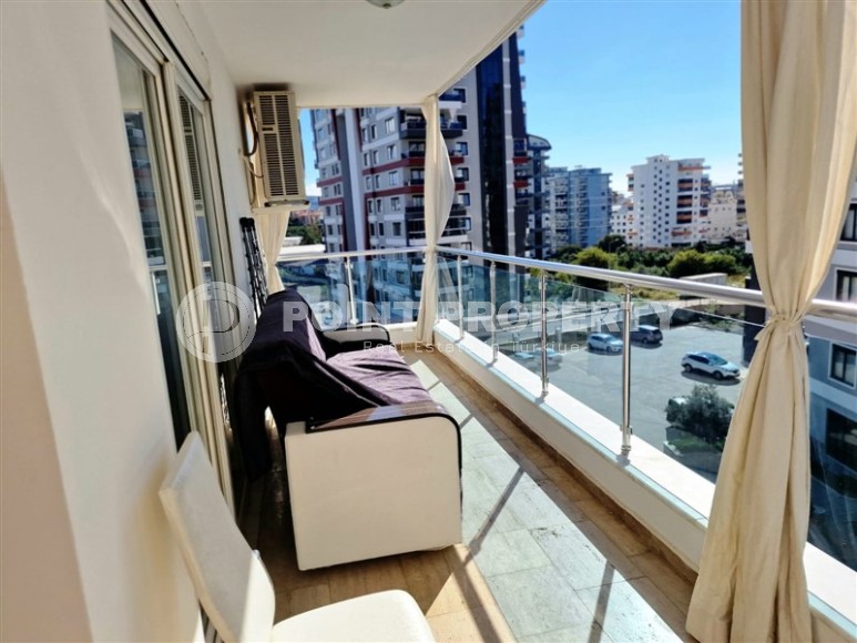 Квартира с двумя спальнями на срочной продаже в Махмутларе-id-8690-фото-9