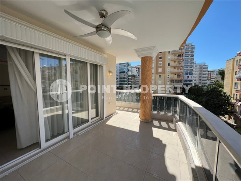 Large three-room apartment, 135m², near the Tuesday market in Mahmutlar, Alanya, 250m from the sea-id-1680-photo-16