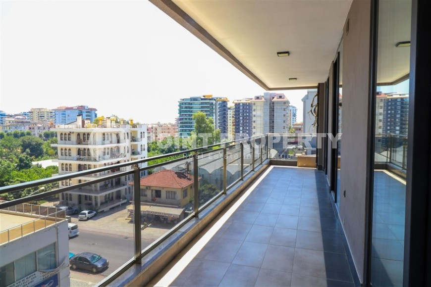 Просторная квартира 150 м² в Махмутларе-id-8702-фото-9