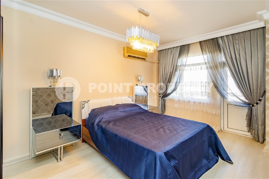 Меблированная квартира 100 м²  на первой береговой линии в Кестеле с панорамным видом на море-id-8703-фото-5