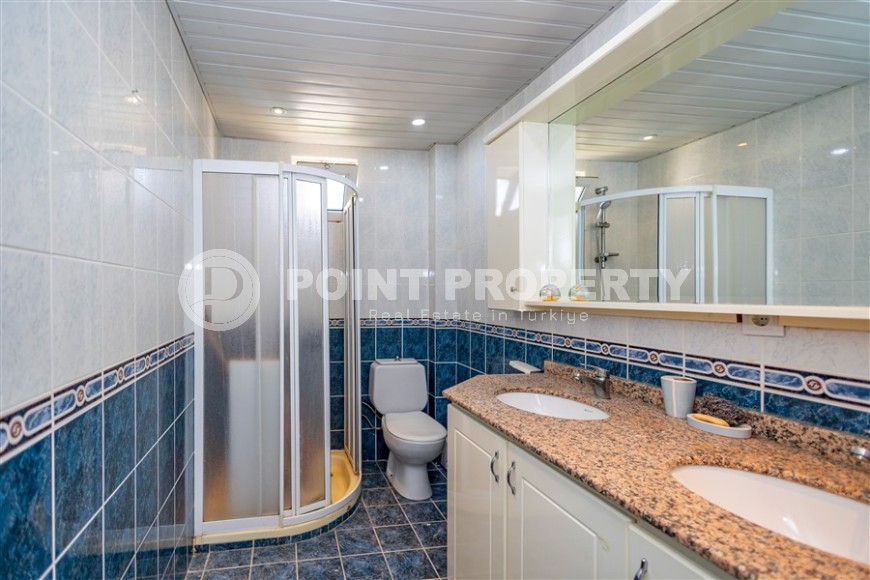 Меблированная квартира 100 м²  на первой береговой линии в Кестеле с панорамным видом на море-id-8703-фото-6