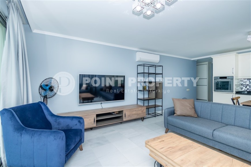 Furnished apartment 110 m² on the beach with panoramic sea view in Kargicak-id-8705-photo-4