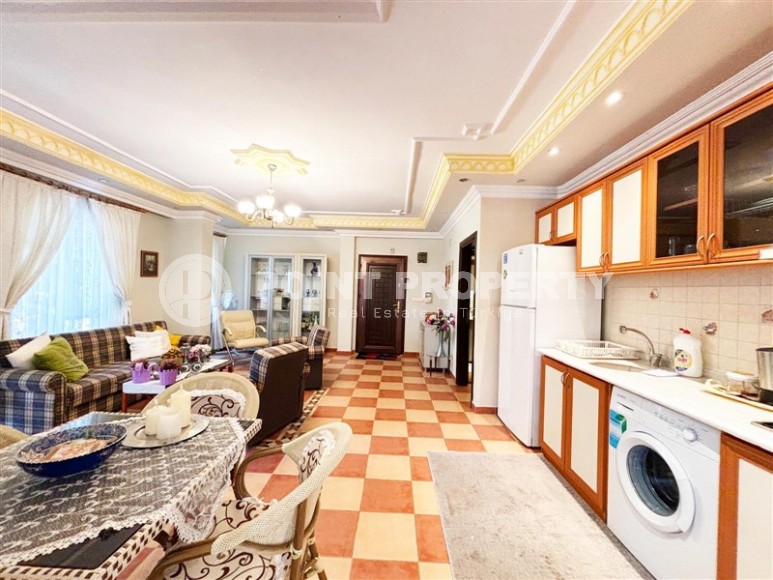 Добротная квартира в центре Алании с возможностью получения ВНЖ-id-8708-фото-4