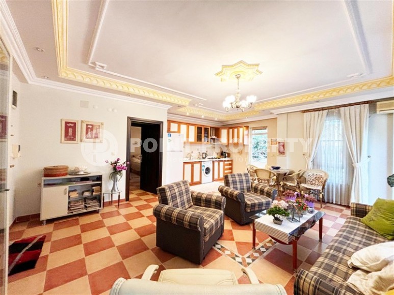 Добротная квартира в центре Алании с возможностью получения ВНЖ-id-8708-фото-5