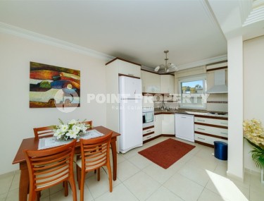 Spacious apartment 110 m² with residence permit in the center of Alanya-id-8721-photo-5