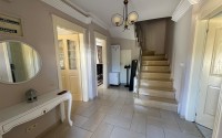 Великолепная трёхэтажная вилла 300 м² с бассейном и садом, Верхняя Оба-id-8726-фото-4