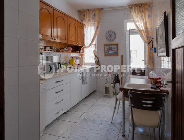 Spacious apartment 90 m² in Mahmutlar, separate kitchen-id-8728-photo-4