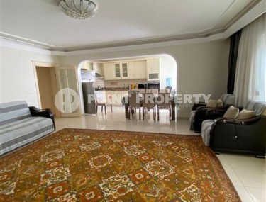 Просторная 2+1 квартира 130 м² в Махмутларе-id-8740-фото-3