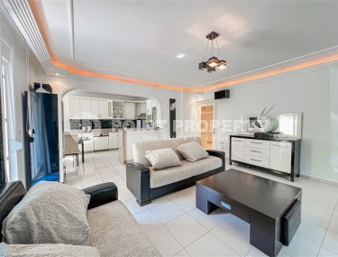 Furnished apartment 150 m² in Mahmutlar-id-8750-photo-5