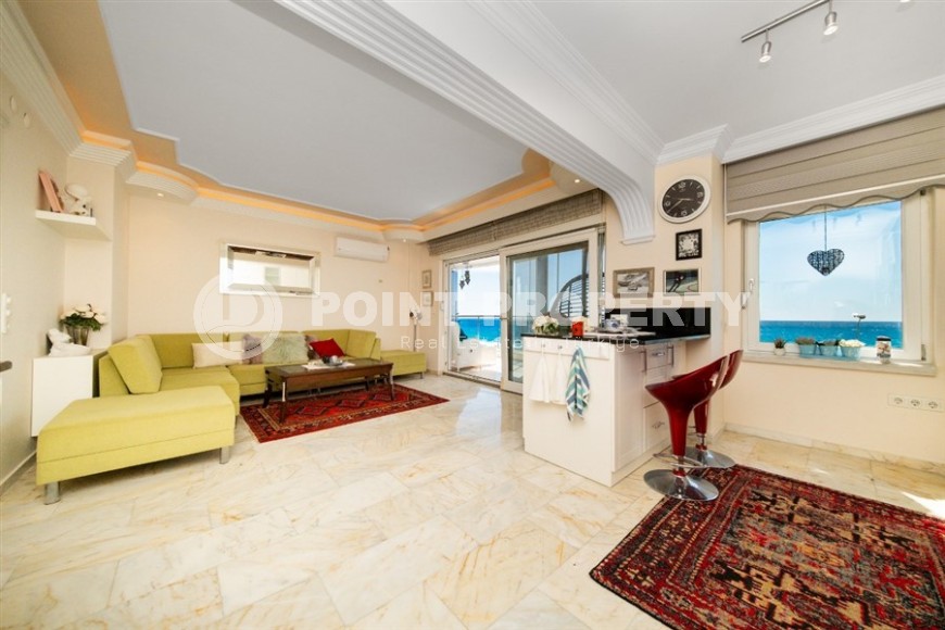 Apartment 120 m² in a prestigious complex on the first coastline in Mahmutlar-id-8764-photo-3